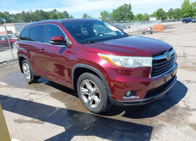 2016 TOYOTA Highlander