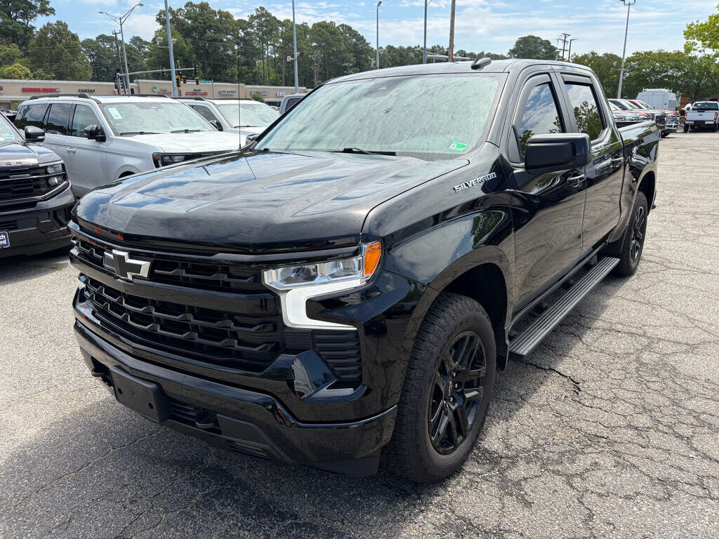 2023 CHEVROLET Silverado