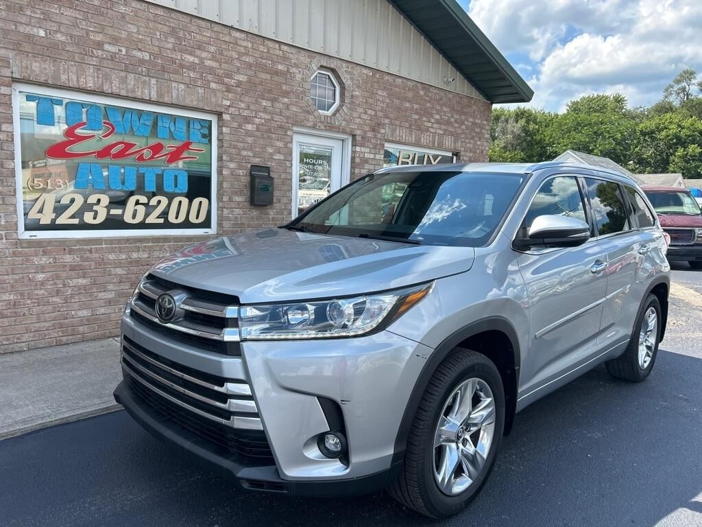 2019 TOYOTA Highlander