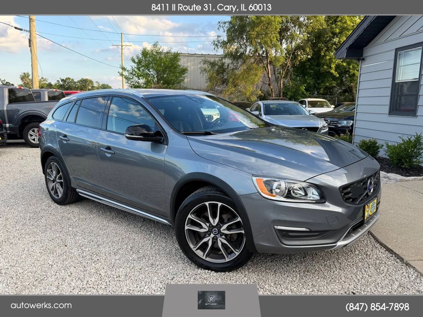 2016 VOLVO V60CC