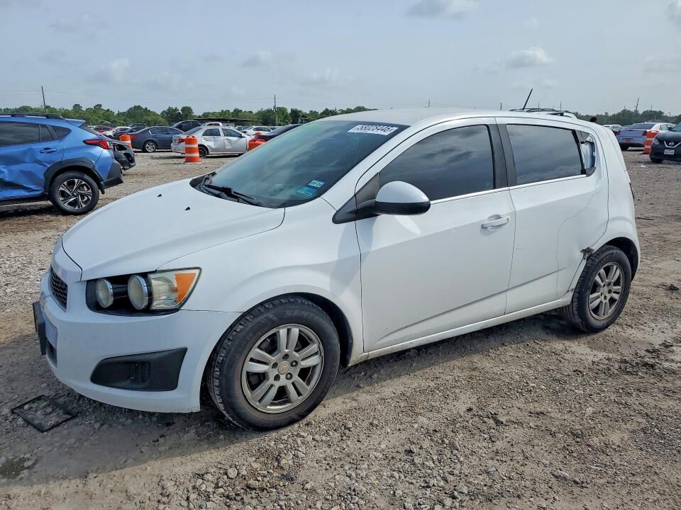 2016 CHEVROLET Sonic