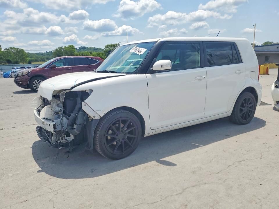 2014 TOYOTA SCION