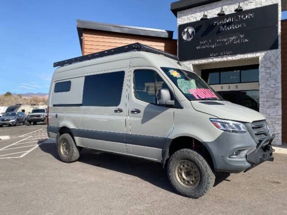 2022 MERCEDES-BENZ Sprinter