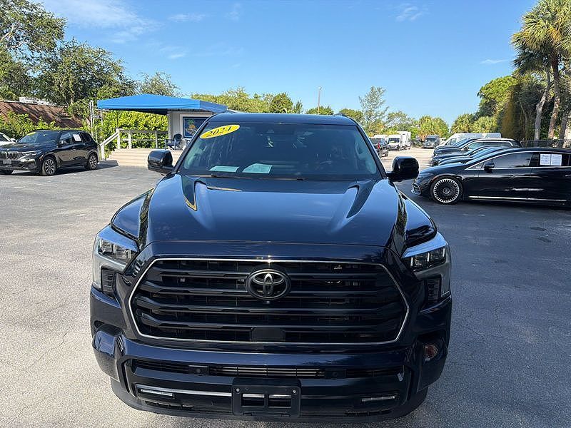 2024 TOYOTA Sequoia