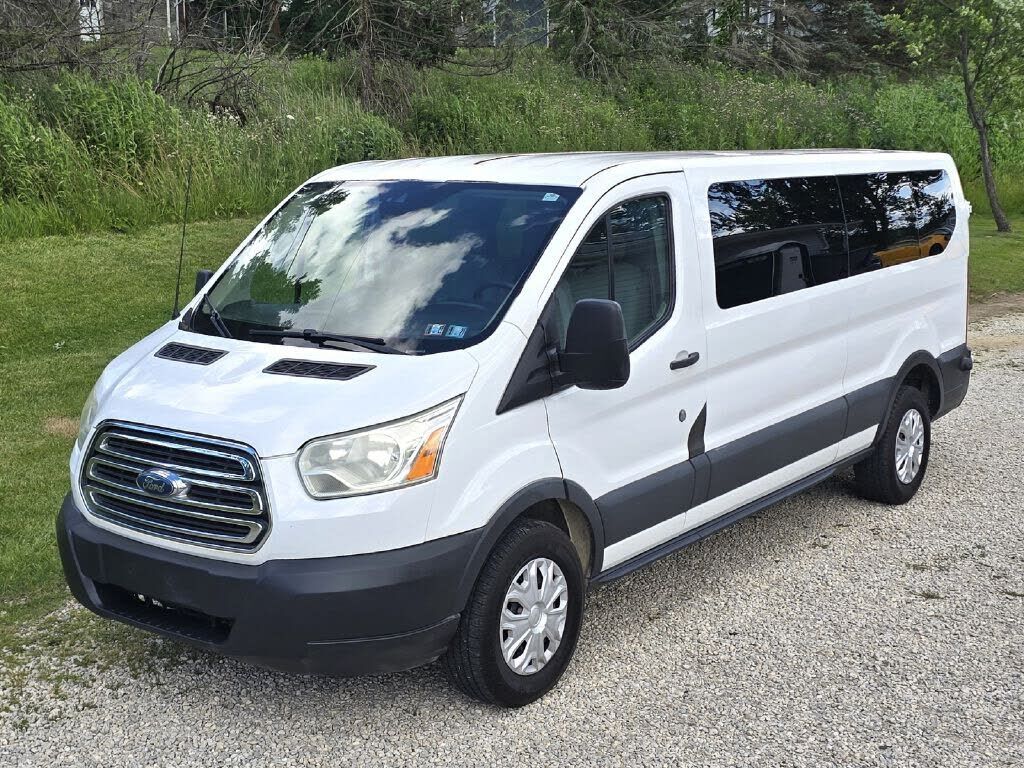 2015 FORD Transit