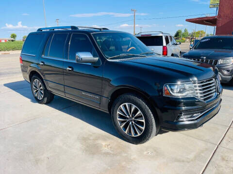 2017 LINCOLN Navigator