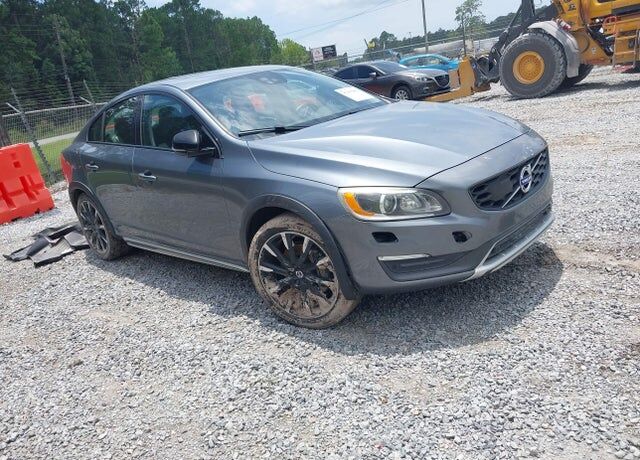 2016 VOLVO S60 Cross Country
