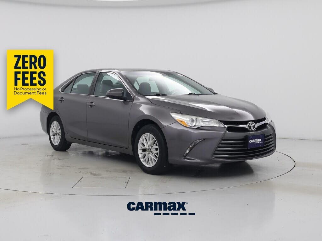 2017 TOYOTA Camry