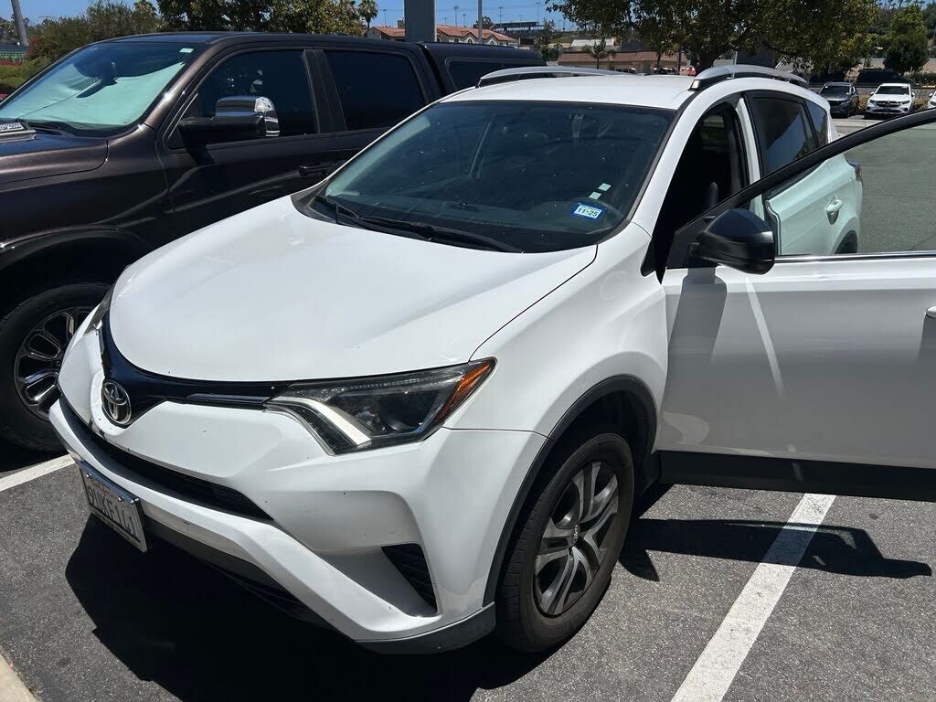 2016 TOYOTA RAV4
