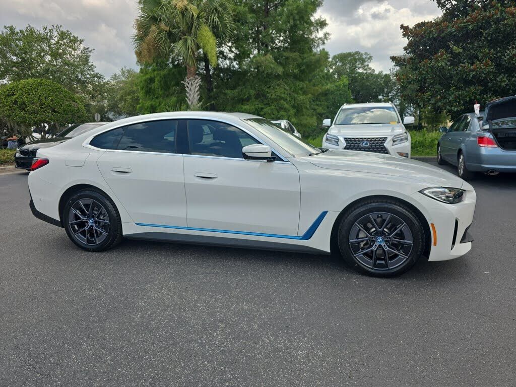 2023 BMW i4