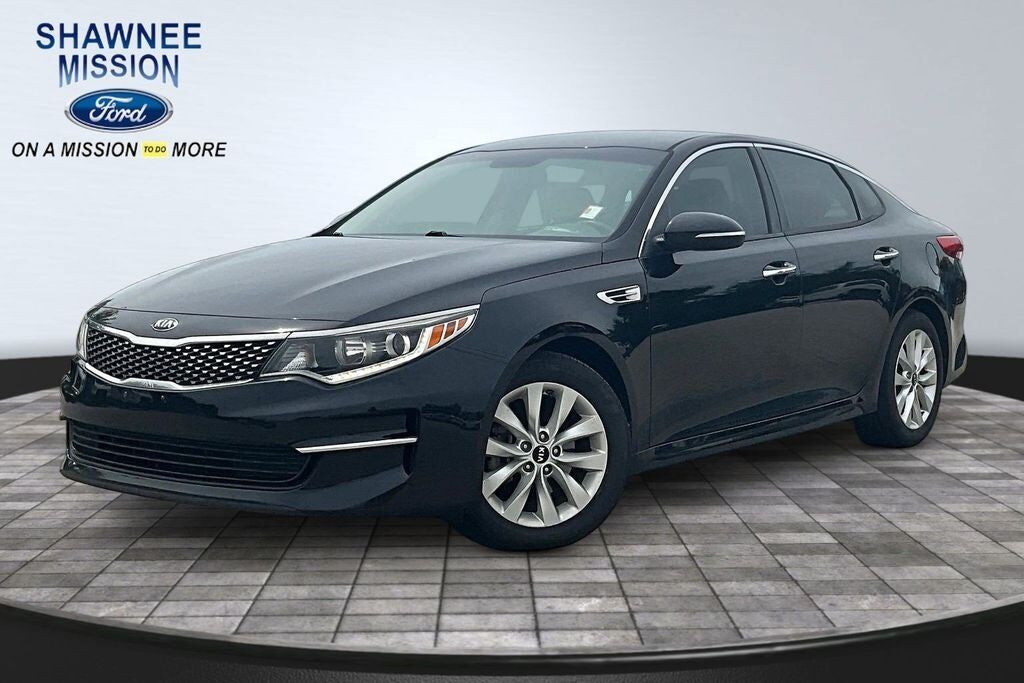2018 KIA Optima