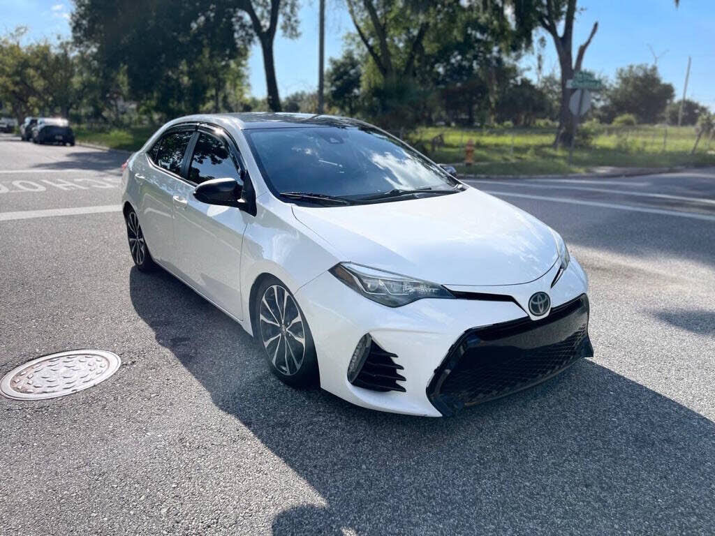 2017 TOYOTA Corolla