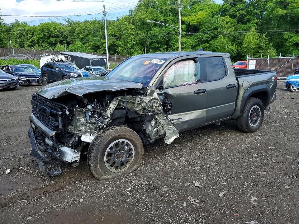 2025 TOYOTA Tacoma