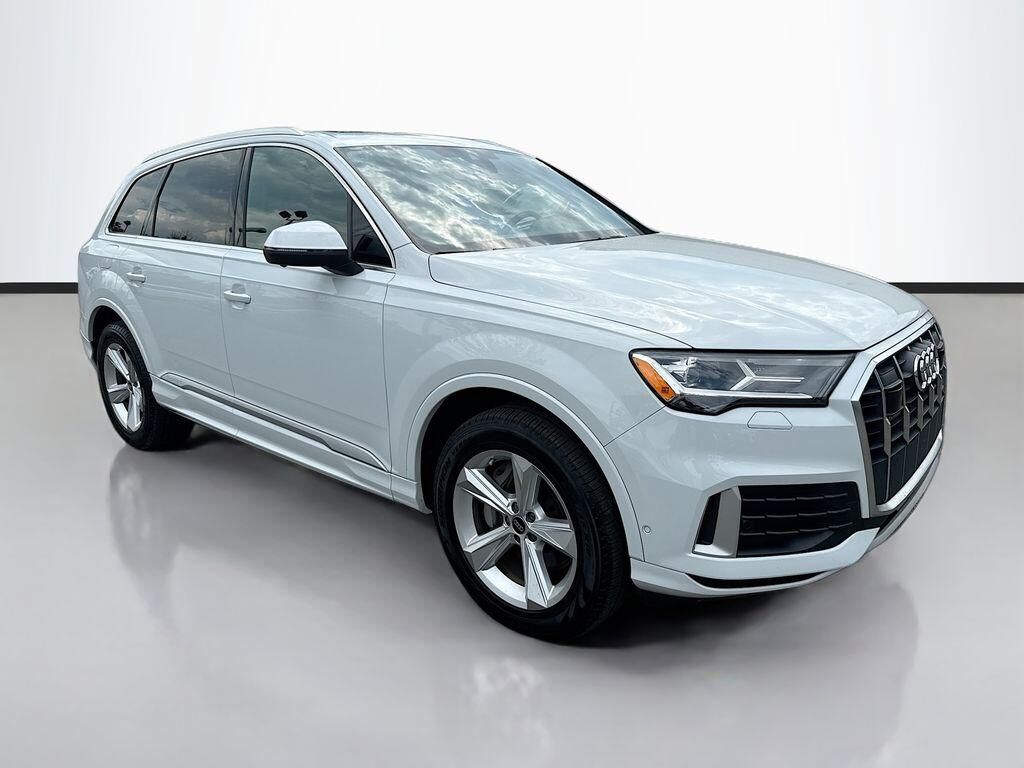 2023 AUDI Q7