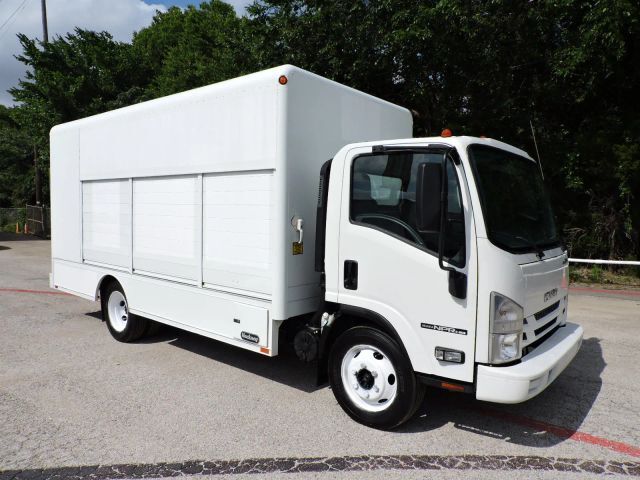 Isuzu NPR/NPR-HD