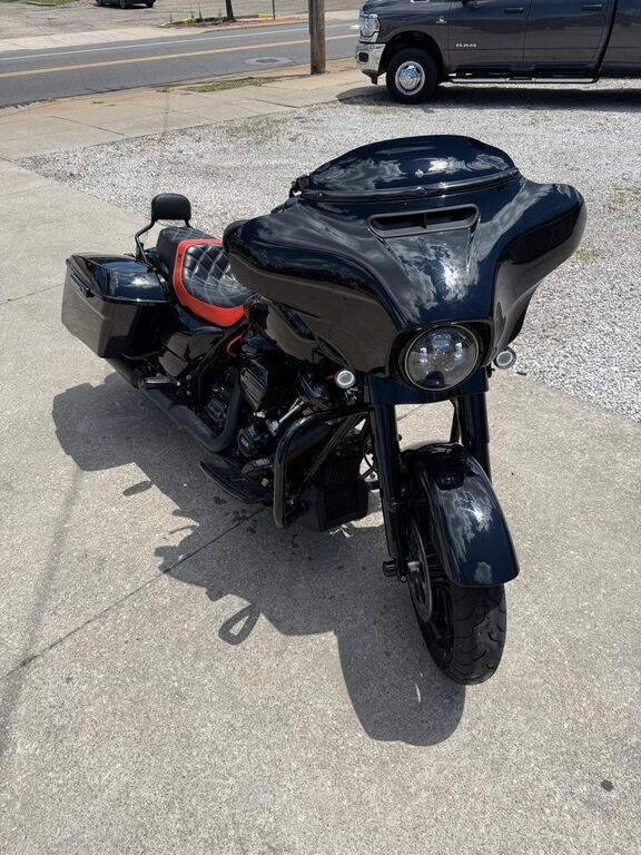 2018 HARLEY DAVIDSON FLHXS / Street Glide Special