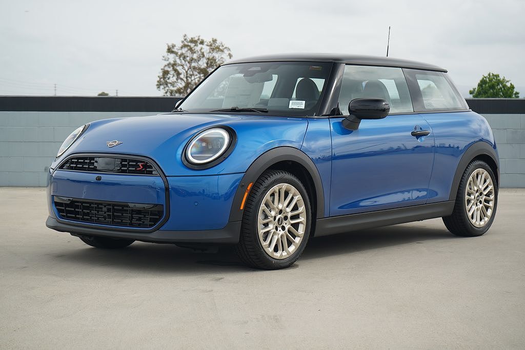 2026 MINI Hardtop