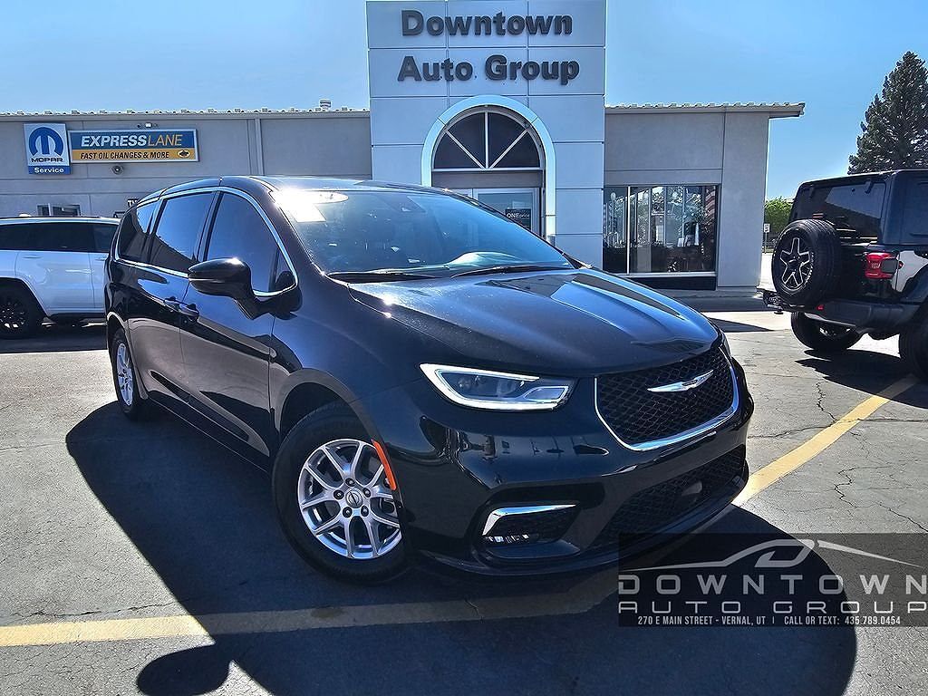 2024 CHRYSLER Pacifica