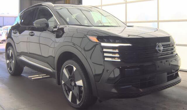 2025 NISSAN Kicks
