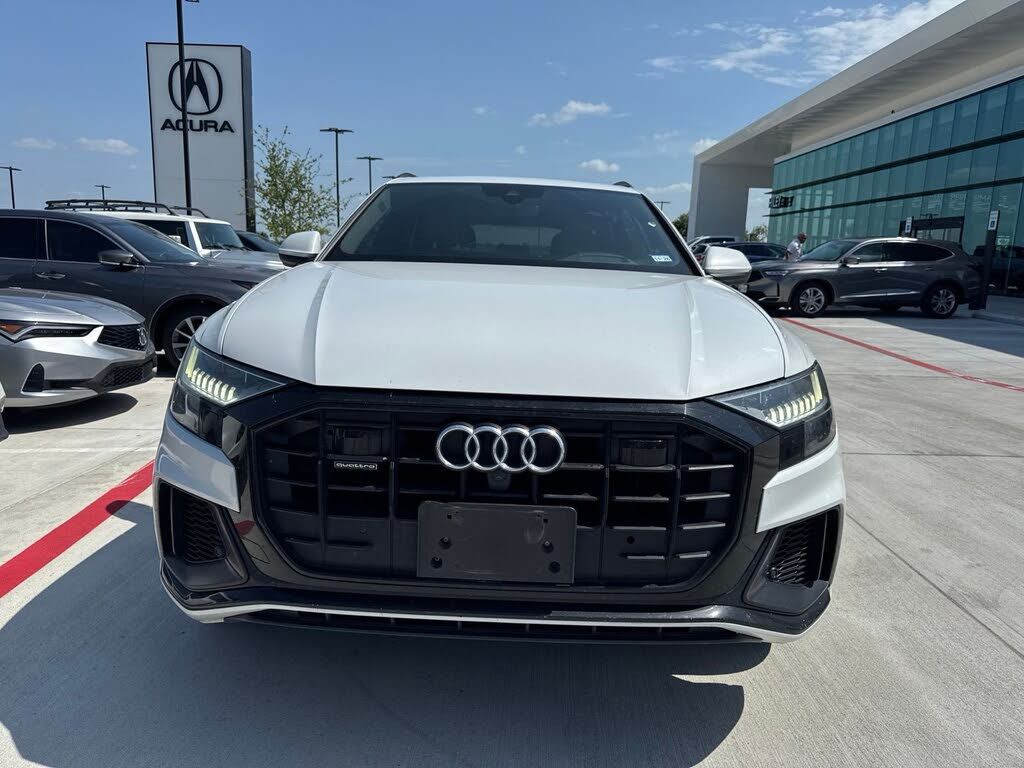 2019 Audi Q8