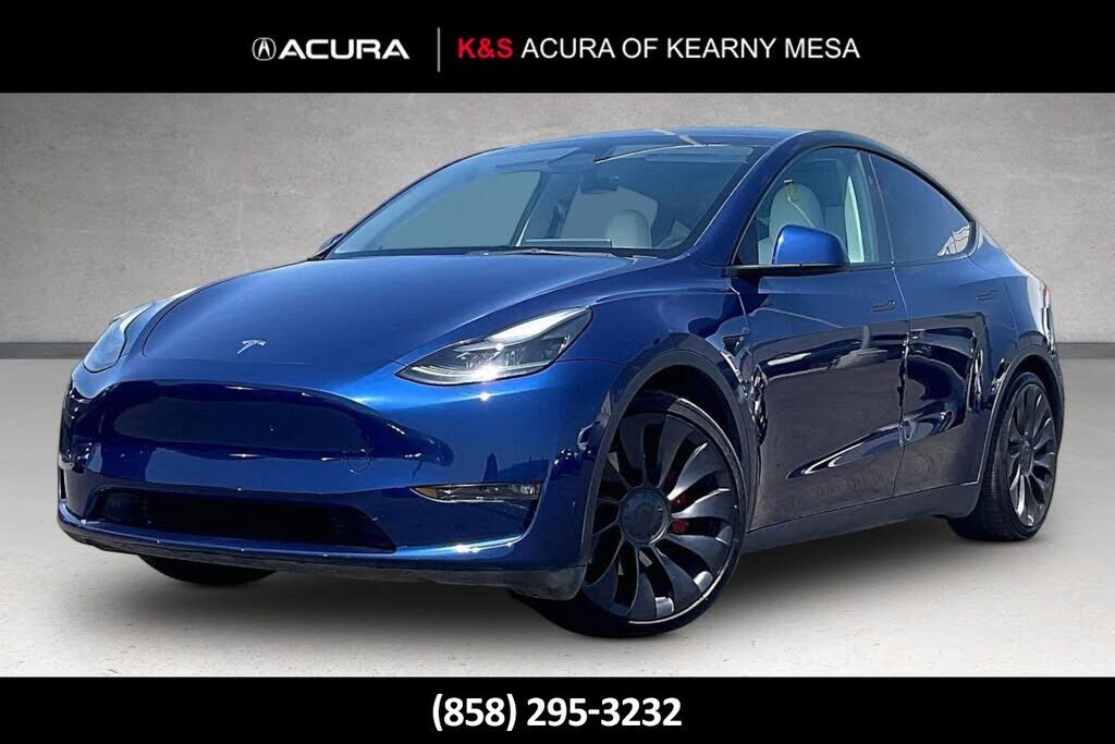 2023 TESLA Model Y