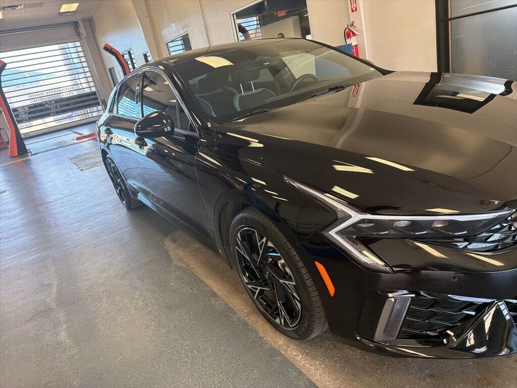 2025 KIA K5