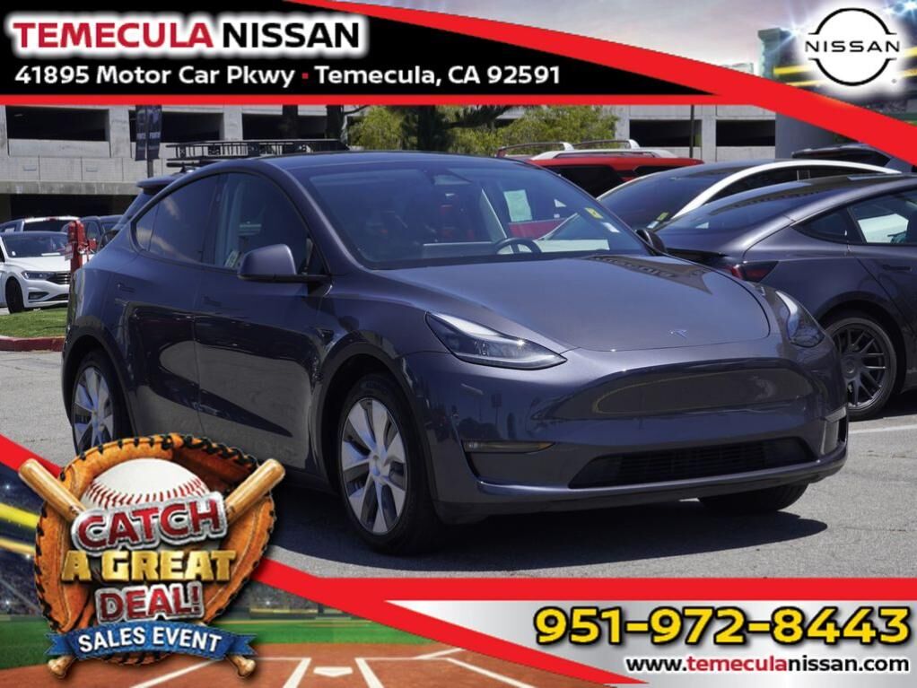 2023 TESLA Model Y