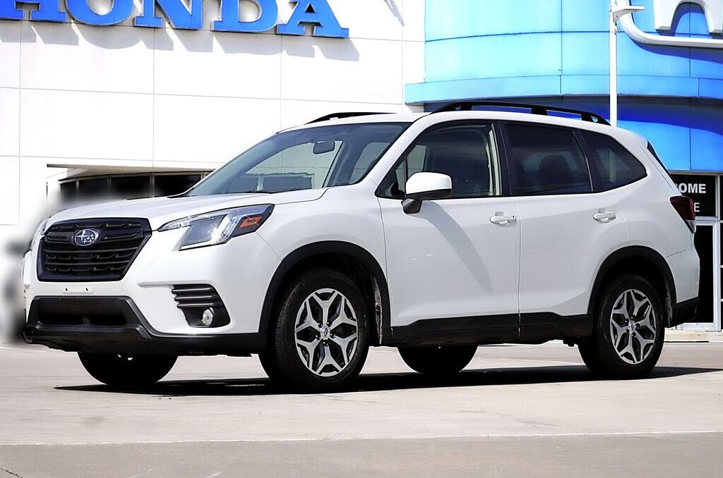 2023 SUBARU Forester