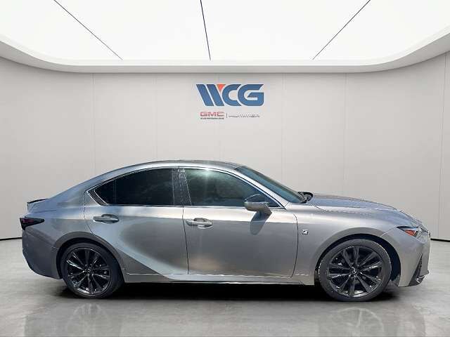 2023 LEXUS IS