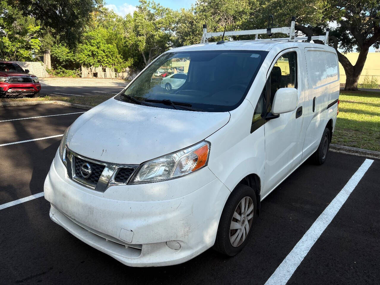 2015 NISSAN NV200