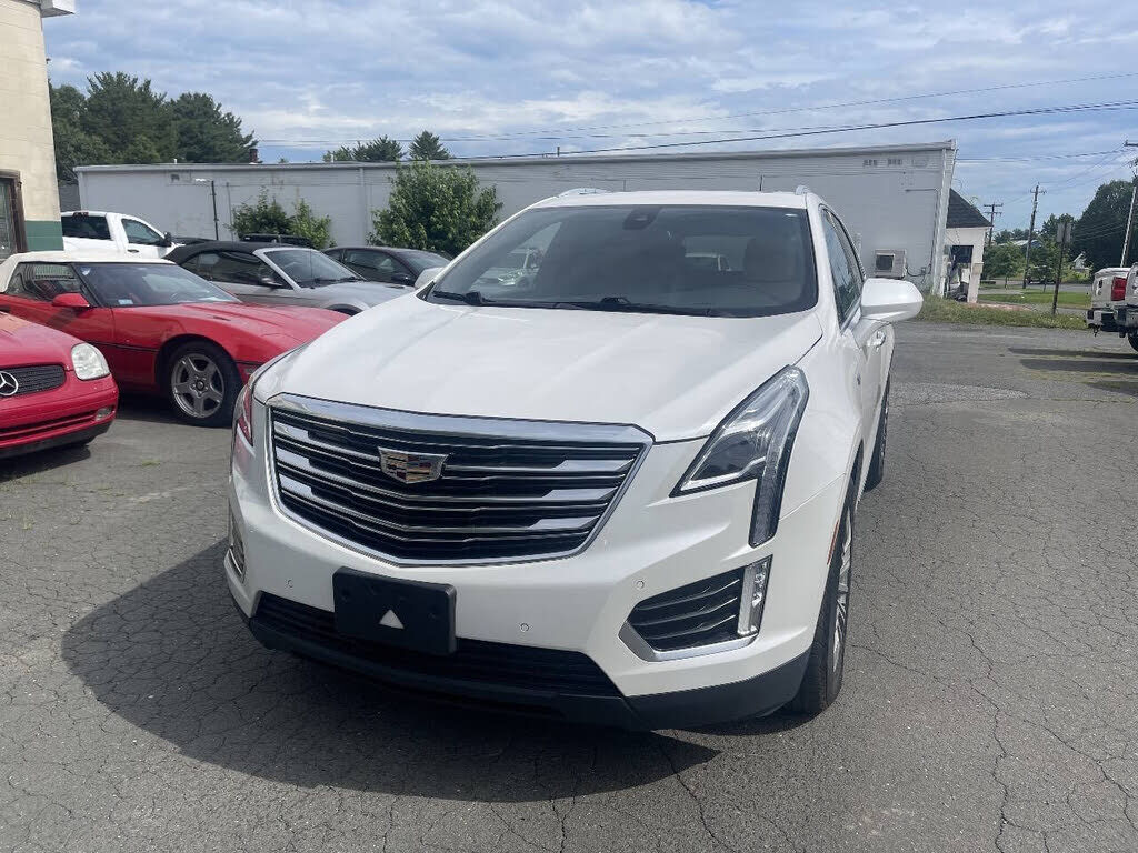 2017 CADILLAC XT5
