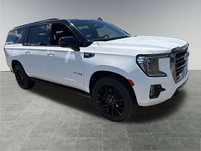 2023 GMC Yukon XL