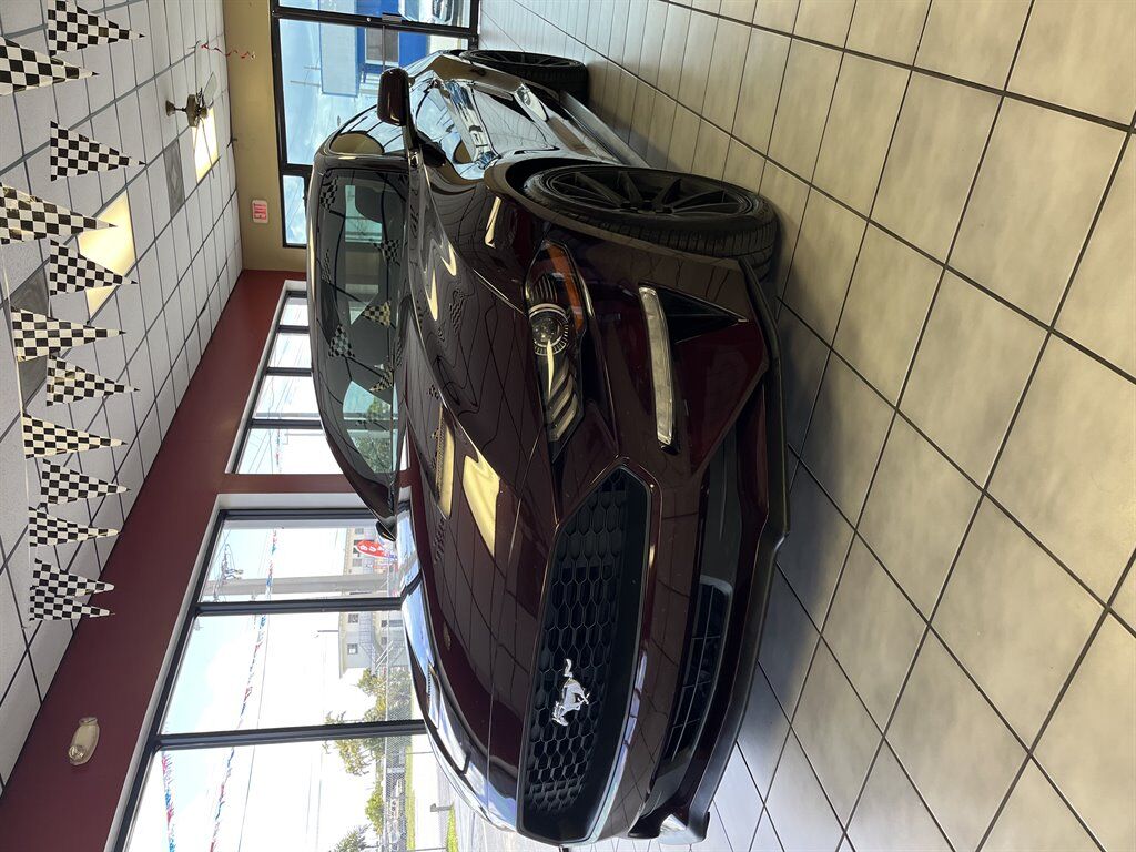 2018 FORD Mustang