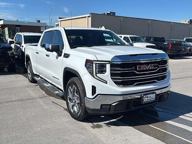 2023 GMC Sierra