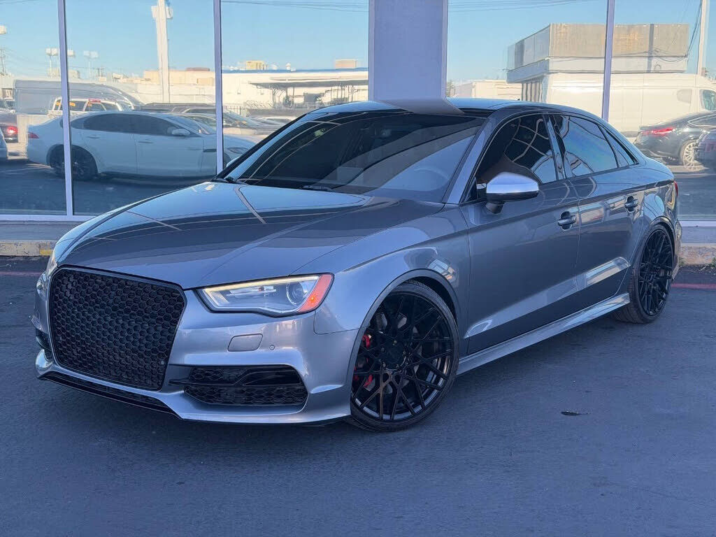 2016 AUDI S3
