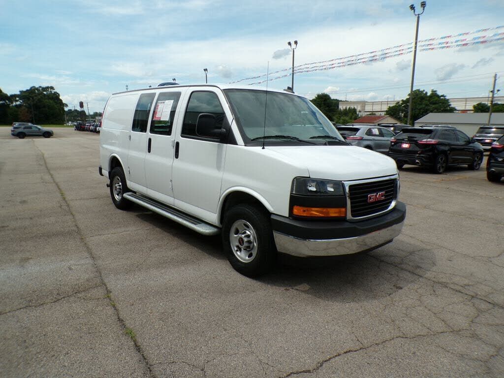 2024 GMC Savana