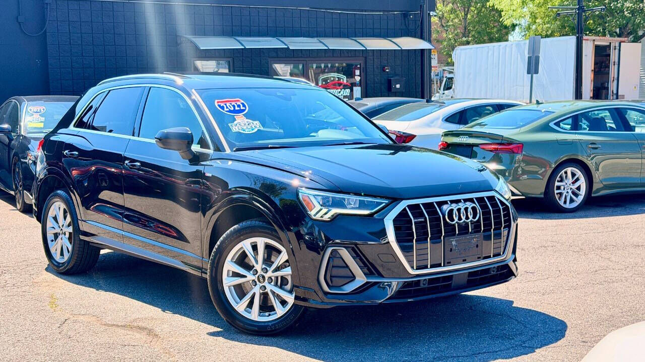 2022 AUDI Q3