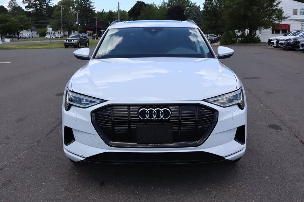 2021 Audi e-tron