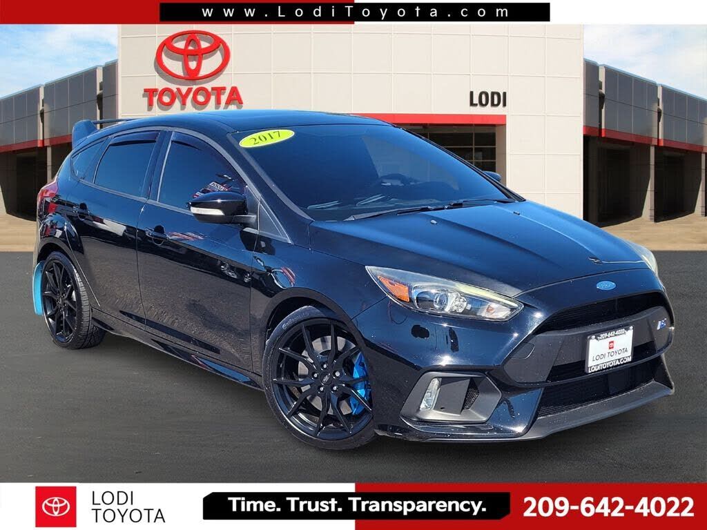 2017 FORD Focus