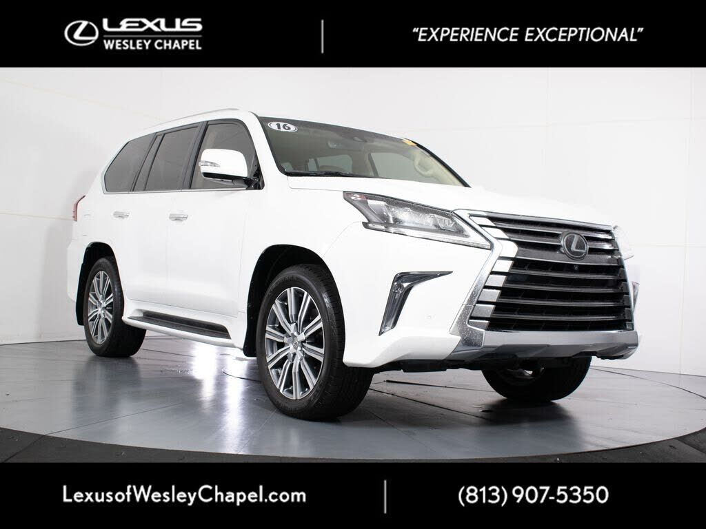2016 LEXUS LX