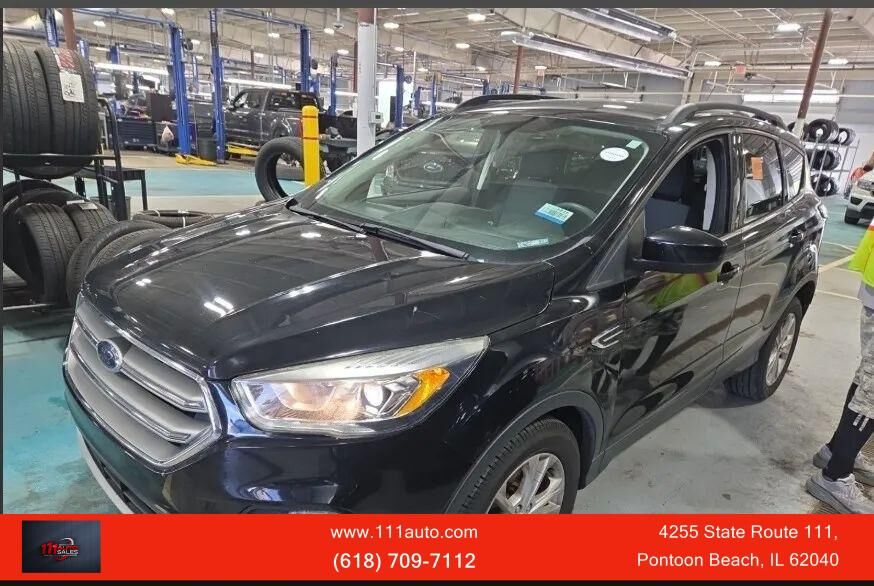 2017 FORD Escape