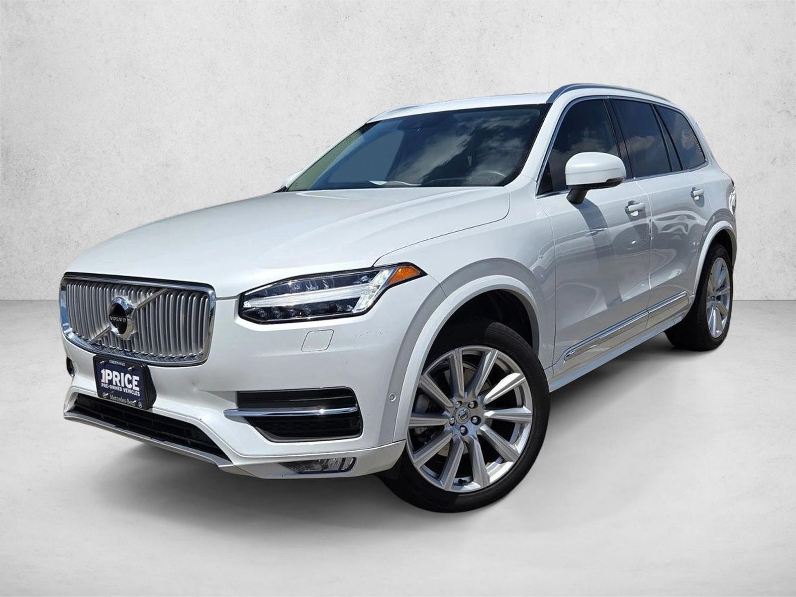 2019 VOLVO XC90