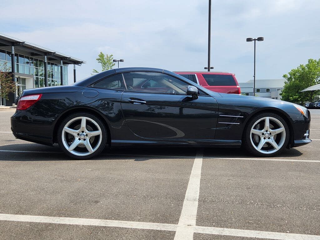 2013 Mercedes-Benz SL-Class