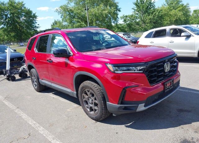 2025 HONDA Pilot
