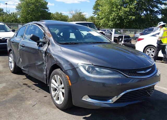 2015 CHRYSLER 200