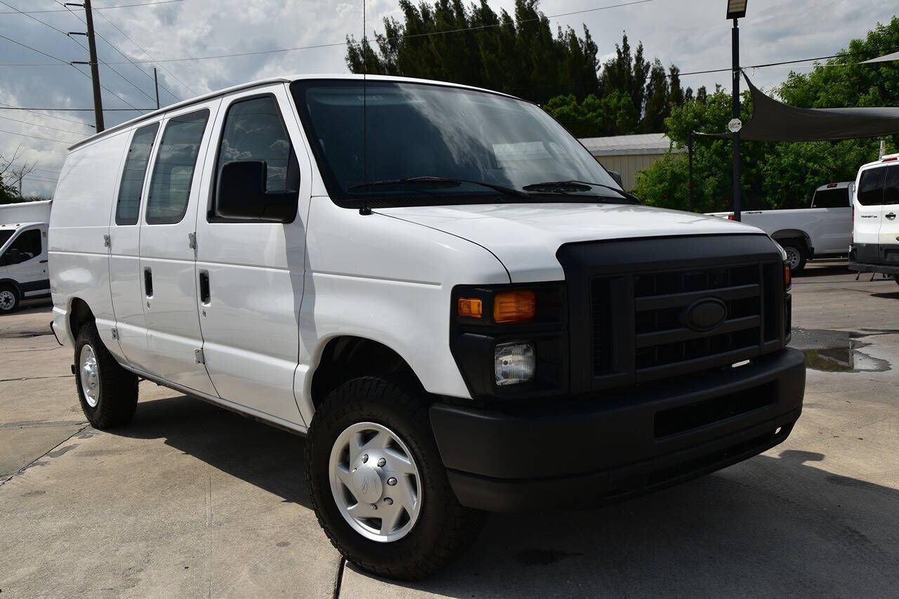 2014 FORD E-250