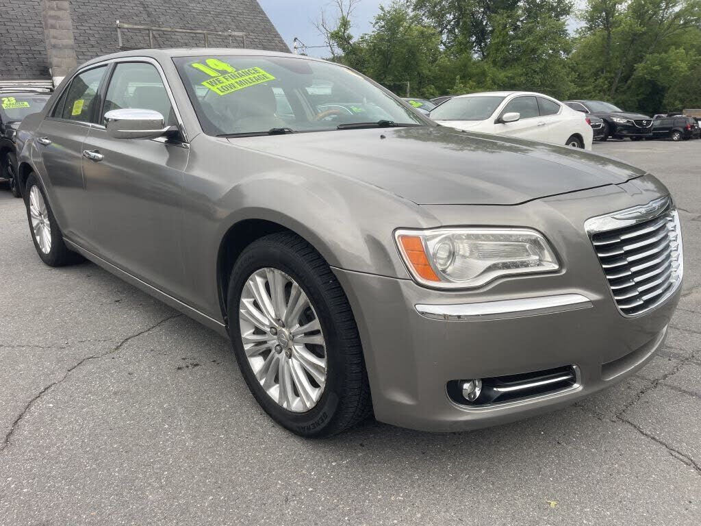 2014 CHRYSLER 300
