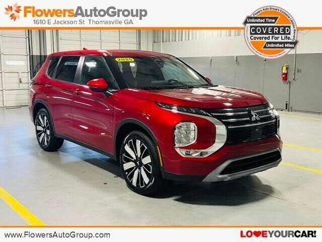 2025 MITSUBISHI Outlander