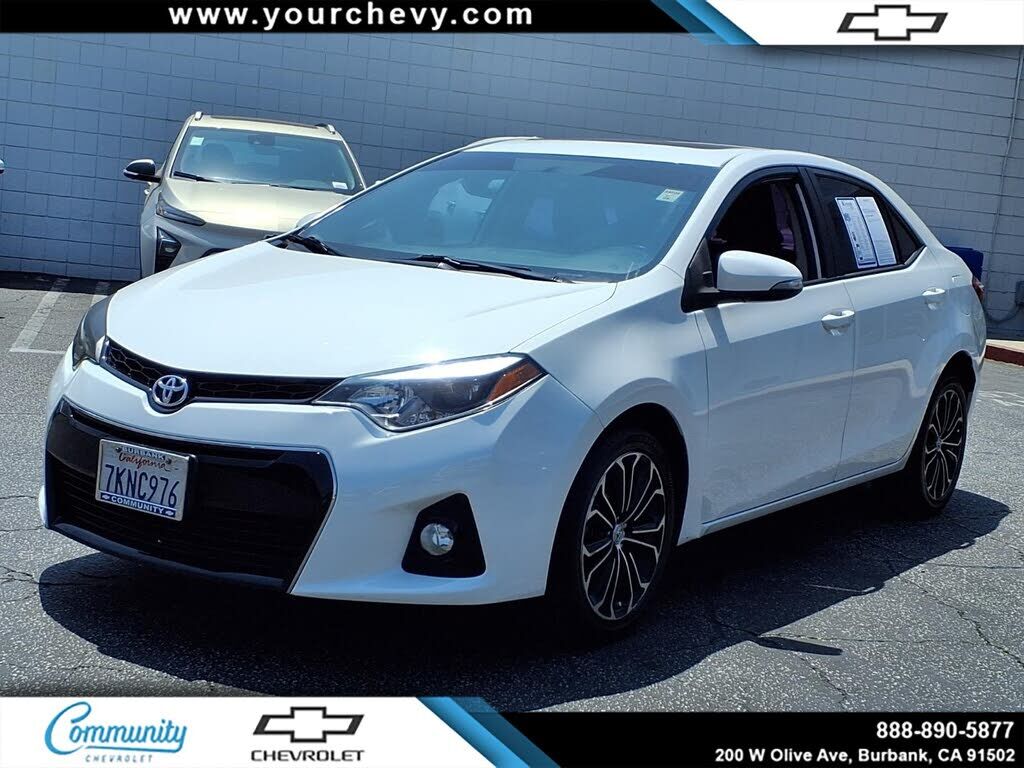 2015 TOYOTA Corolla
