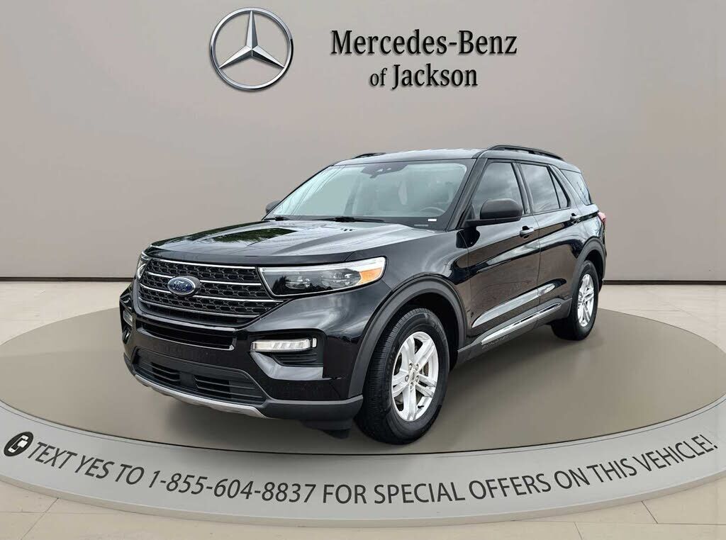 2021 FORD Explorer
